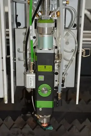 Оптоволоконный лазерный станок для резки металла MetalTec 1530 B (RECI-1000 W)