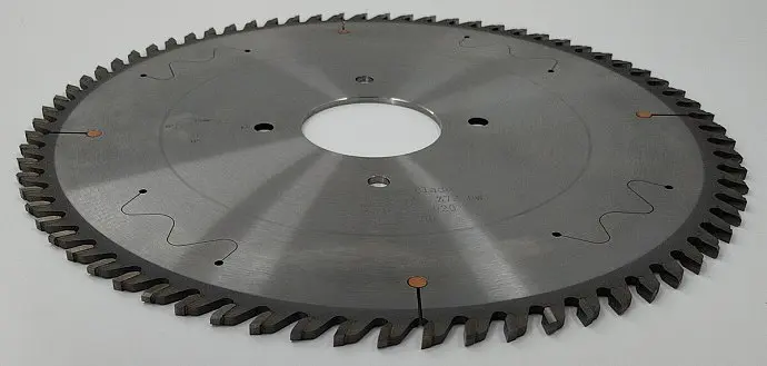 Пила основная Ø320 х 65 х 4,4 / 3,2 Z = 72 WoodTec