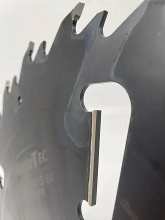 Пила дисковая Ø400 х 50 х 4,2/2,8 Z = (18 + 18) + 4 WoodTec
