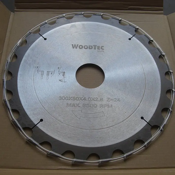 Пила дисковая Ø300 х 50 х 4,0/2,8 Z24 WZ WoodTec