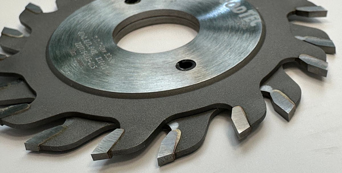 Подрезная составная пила WoodTec для форматно-раскроечных станков Ø80 х 20 х 2,8-3,6 Z = 10 + 10