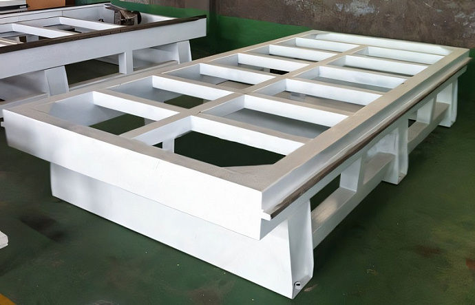 Фрезерно-гравировальный станок с ЧПУ WoodTec CH-2030K