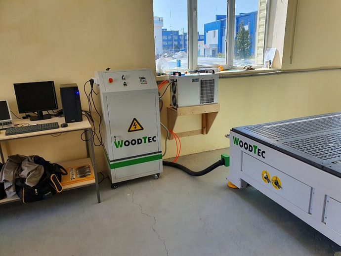 Фрезерно-гравировальный станок с ЧПУ WoodTec H 2030L