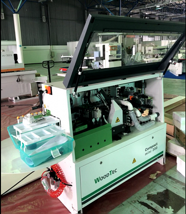 Автоматический кромкооблицовочный станок WoodTec Compact mini 300